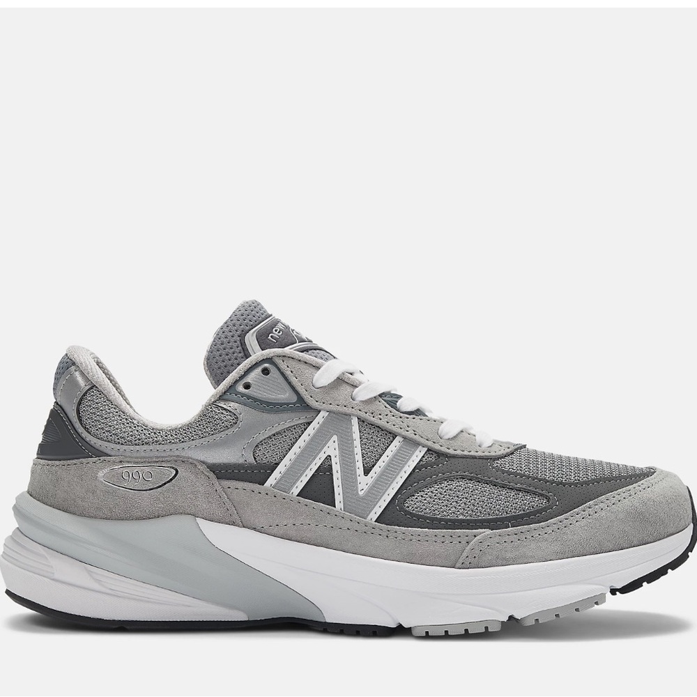 New Balance 990 v6